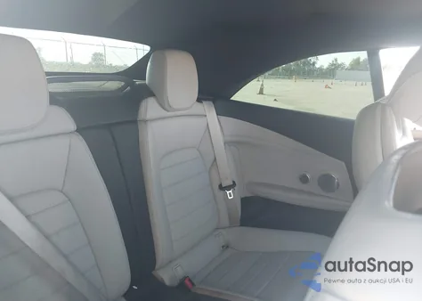 2017 Mercedes-Benz C 300 из США, поврежденный, VIN WDDWK4JB7HF532758